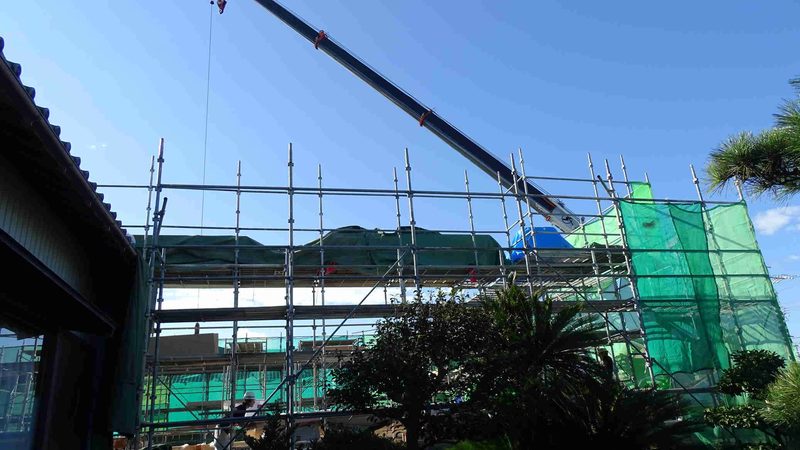 以下是一些在上海地区具有良好口碑的土建工程造价咨询公司，供您参考：